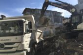 Giresun Belediyesi deprem bölgesinde çalışmalarını sürdürüyor