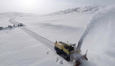Yozgat’ta kar nedeniyle 15 köy yolu ulaşıma kapandı