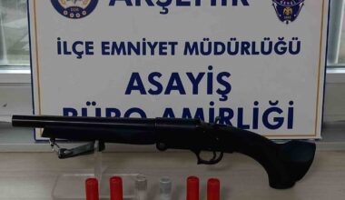 Afyonkarahisar’da çaldı, Akşehir’de yakalandı