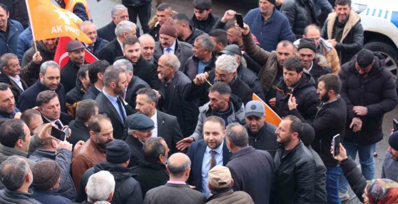AK Parti adayları Ardahan’da coşkuyla karşılandı