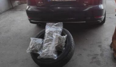 Araba lastiğinden 16 buçuk kilo uyuşturucu çıktı: 11 kişi tutuklandı