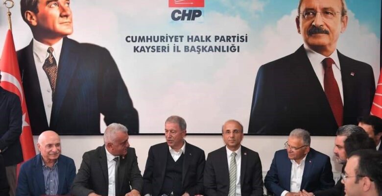 Bakan Akar, CHP ve İYİ Parti il başkanlıklarını ziyaret etti