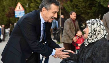 Başkan Ataç iftarda vatandaşlarla buluştu