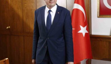 Başkan Özcan avukat meslektaşlarının gününü kutladı