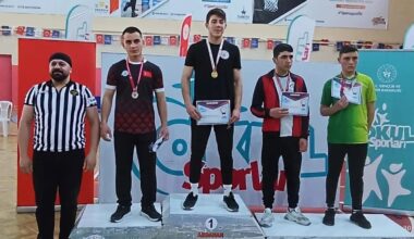 Bilek güreşi müsabakalarında Bayburt adını Türkiye finallerine yazdırdı