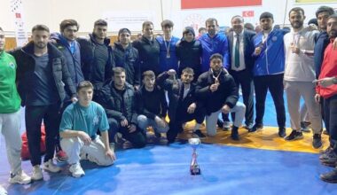 DPÜ Serbest Stil Güreş Takımı Türkiye birincisi
