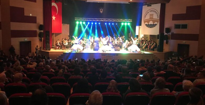 Edirne’de “Senfoni ile İlahiler” konseri