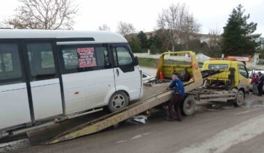 Malatya’da iki minibüs çarpıştı: 1 yaralı