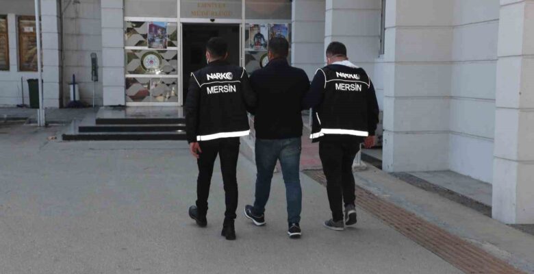 Mersin’de ele geçirilen uyuşturucuyla ilgili 2 kişi gözaltına alındı