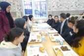 Öğrencilerle iftar buluşması