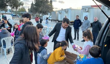 Osmaniye Milletvekili Aday Adayı Keleş, depremzedelerle iftar yaptı
