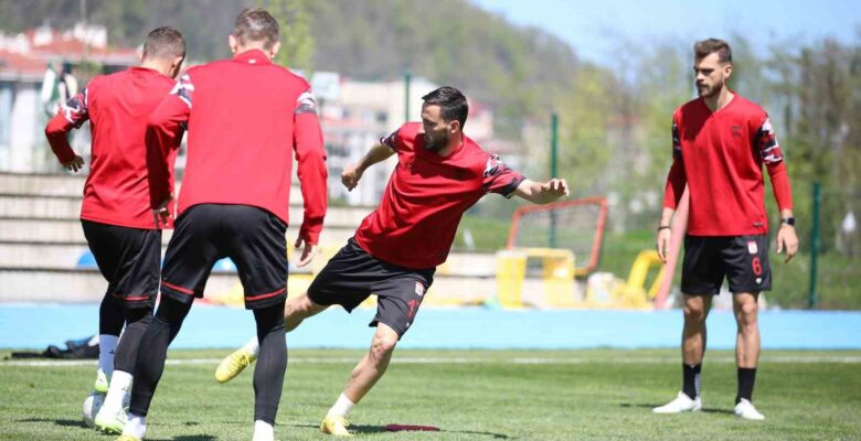 Sivasspor, Giresunspor maçının taktiğini çalıştı