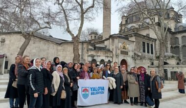 Yalova Belediyesi’nin tarihi cami gezileri devam ediyor