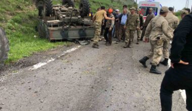 Ardahan’da askeri araç devrildi: 4 yaralı