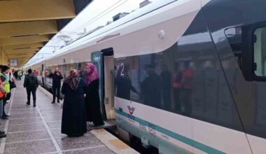 Bakan Karaismailoğlu: “3’üncü tren setinin bu yılın 3’üncü çeyreğinde hazır hale getirilmesi planlanıyor”