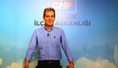 Ayvalık CHP’de Başkan Şalmanlı adaylığını açıkladı
