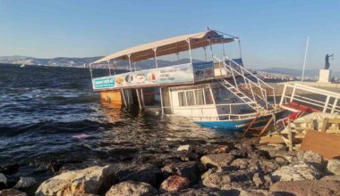Kuvvetli lodos balık-ekmek teknesini yan yatırdı