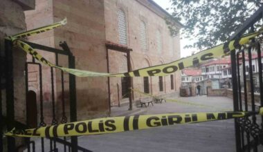 Ankara’da cami avlusunda bıçaklı saldırı: 1 ağır yaralı