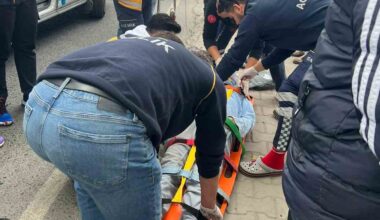 Başakşehir’de kapısı açık minibüsten düşen adam ağır yaralandı