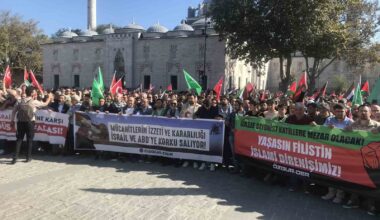 Beyazıt Meydanı’nda Filistin’e destek eylemi gerçekleştirildi