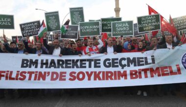 Eğitim-Bir-Sen’den BM Ankara Ofisi önünde Filistin’e destek gösterisi