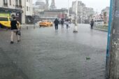 Taksim’de sağanak yağış
