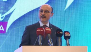 Türk Eğitim-Sen Genel Başkanı Geylan: “Bıkmadan, usanmadan fikri, vicdanı hür nesiller yetiştirmeye devam edeceğiz”