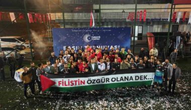 Bağcılar Belediyesinin düzenlediği Türkiye Yüzyılı Ulusal Basın Turnuvası sona erdi