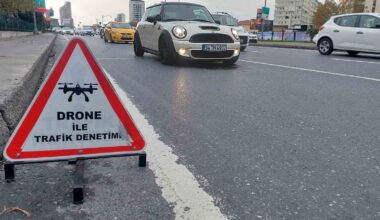 Beşiktaş’ta yayalara yol vermeyen sürücülere ceza yazıldı