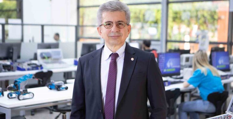 İzmir Ekonomi’de ‘proje’ rekoru