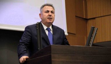 İzmir Valisi Elban: “Hatırı sayılır bir turizm şehri değiliz”