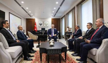 Bakan Fidan Irak Türkmen Cephesi Başkanı Turan’ı ağırladı
