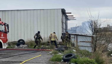 Geri dönüşüm fabrikasının yatakhanesinde yangın: 4 işçi dumandan etkilendi