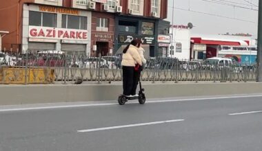 Sultangazi’de elektrikli scooterla tehlikeli yolculuk
