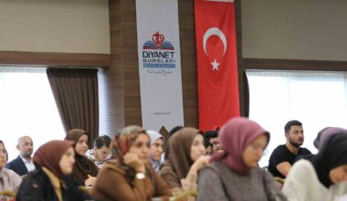 Türkiye Diyanet Vakfından ‘Sivil Toplum Okulu’ projesi