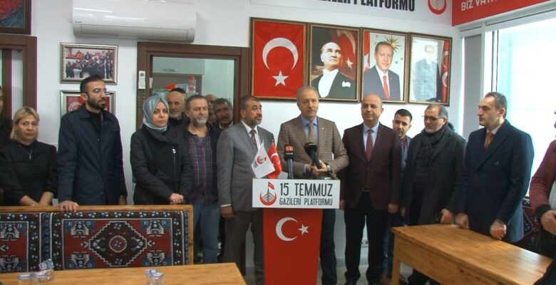 AK Parti Küçükçekmece Belediye Başkan Adayı Aziz Yeniay, 15 Temmuz Gaziler Platformunu ziyaret etti