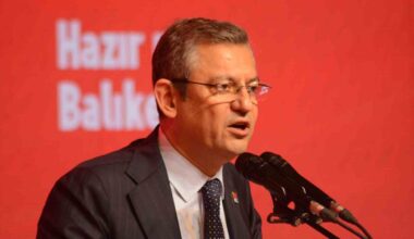 CHP Genel Başkan Özel: “Kazanan bütün belediye başkanlarımız malvarlıklarını belediyenin kapısına asacak”