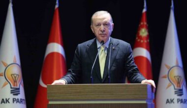 Cumhurbaşkanı Erdoğan: “’Ben seçimi kazanırsam, kazandıktan sonra yine AK Parti’de olacağım’ diyen sirk cambazlarına asla prim vermeyiniz”