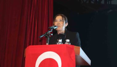 AK Parti Güzelbahçe adayı Bucaklıoğlu: “Mevcut belediye hizmetlerinden memnun olmadığımızdan dolayı bu yola çıktım”