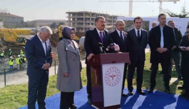 Bakan Koca: “Türkiye’nin en büyük kapasitesi olan şehir hastanesi Sancaktepe’de inşaatı devam ediyor”