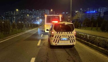Başakşehir’de “yol verme” kavgası: Otobüs şoförünü bıçaklayıp kaçtı