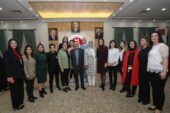 Başkan Murat Ercan ve eşi Emine Ercan Sincan Belediyesi kadın çalışanlarıyla iftar yaptı