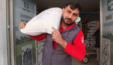 Burhaniye’de devlet desteği gübre satışlarını artırdı