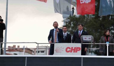 CHP Lideri Özel: “İzmir’de büyük bir dönüşümü hep beraber başlatıyoruz”