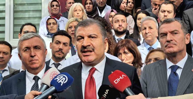 Sağlık Bakanı Koca: “Malpraktis, Türkiye’de kökten çözülüyor”