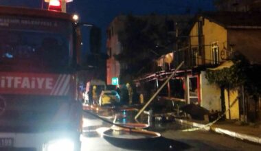 Maltepe’de korkutan iş yeri yangını: Restoran alev alev yandı