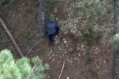 Pikachu kasklı motosikletli ormana gömdüğü uyuşturucuyu alırken yakalandı