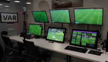 Süper Lig’de yabancı Video Yardımcı Hakemi (VAR) uygulaması başlayacak