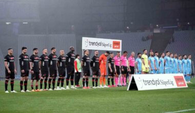 Trendyol Süper Lig: Fatih Karagümrük: 0 – Antalyaspor: 0 (Maç devam ediyor)