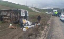 Ankara’da minibüs takla attı: 9 yaralı